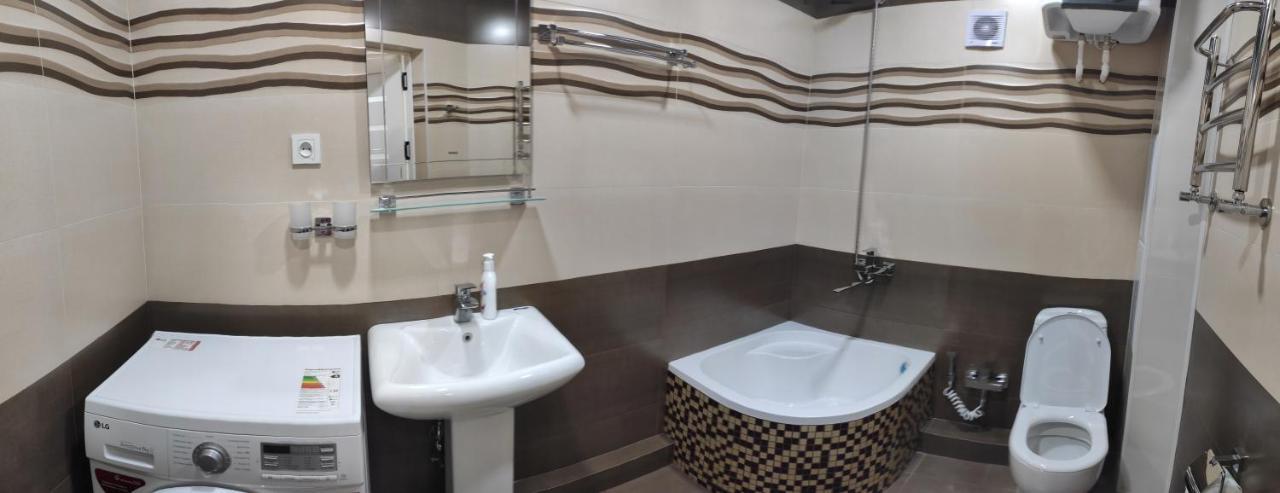 1-Bedroom Apartment In The Very City Center Τασκένδη Εξωτερικό φωτογραφία